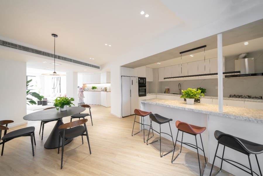 Housing image — Living Room