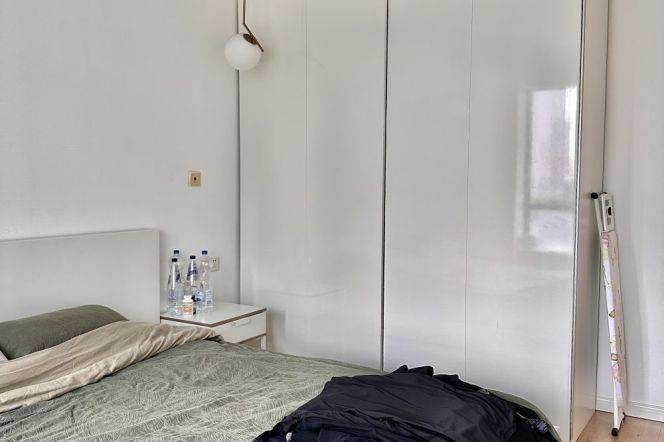 2BR Apartment in Jing'an (L7)