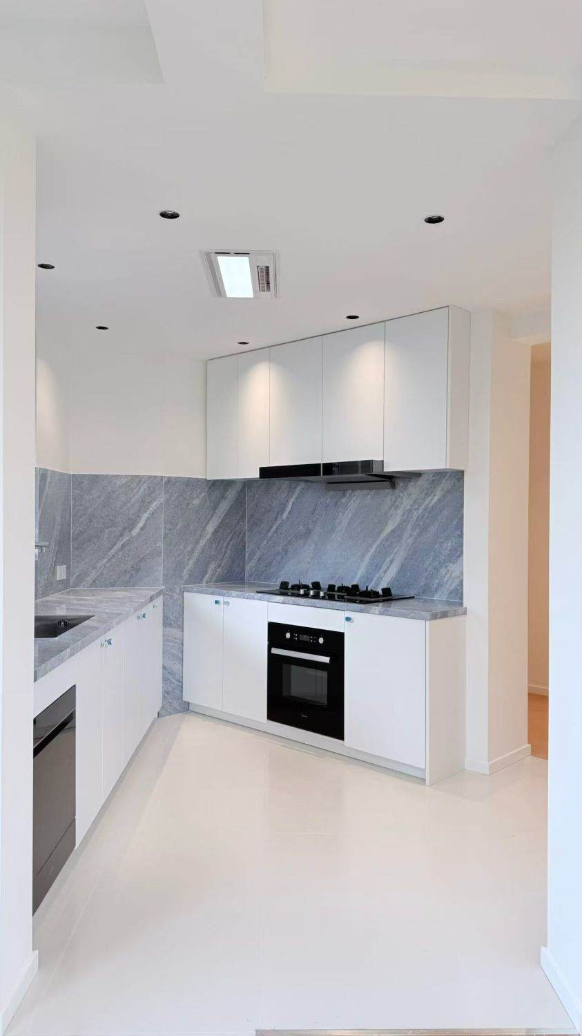 Housing image — Kitchen