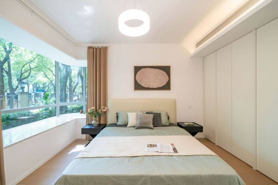 Housing image — Bedroom