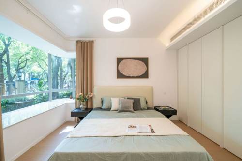 Housing image — Bedroom