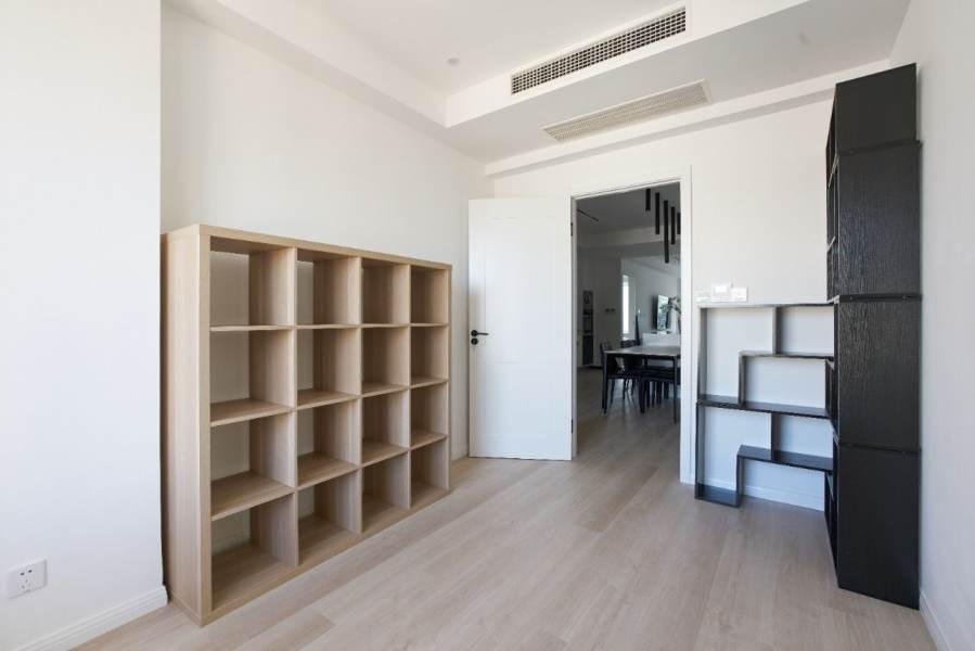 Housing image — Bedroom