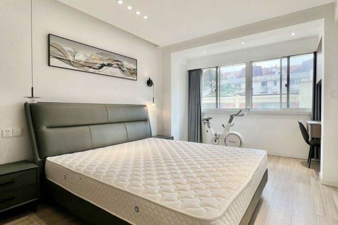 3BR Apartment at Huaye Unit (L2/L12/L13)