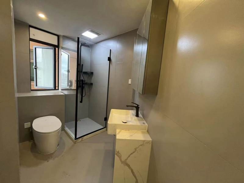 Housing image — Bathroom
