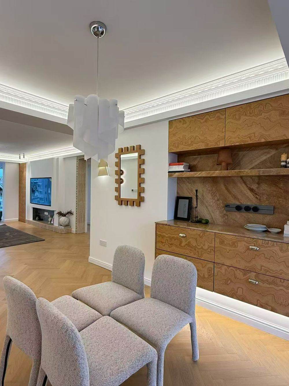Housing image — Living Room
