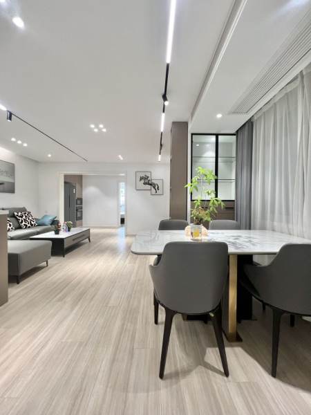 Housing image — Living Room