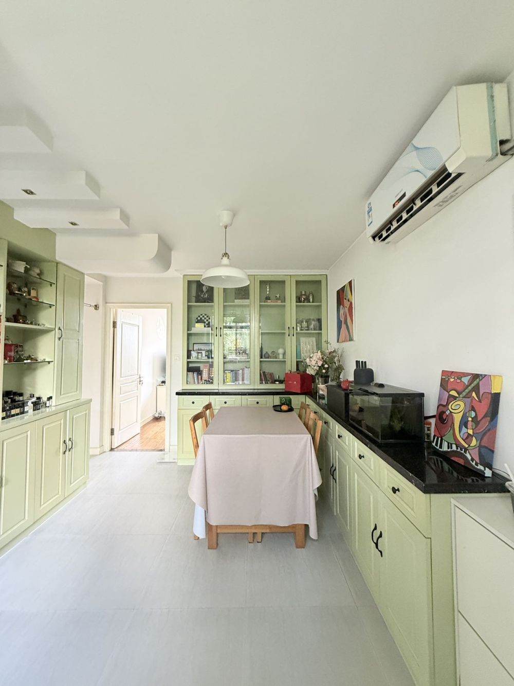 Housing image — Kitchen