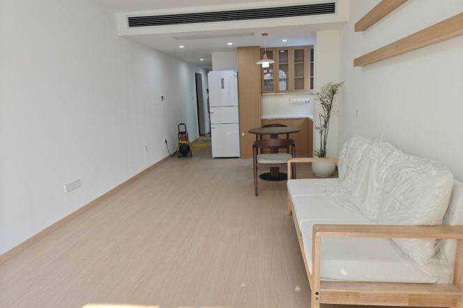 1BR Apartment near Hongqiao Rd Metro