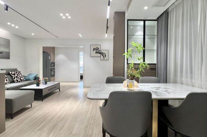 3BR Apartment at Huaye Unit (L2/L12/L13)