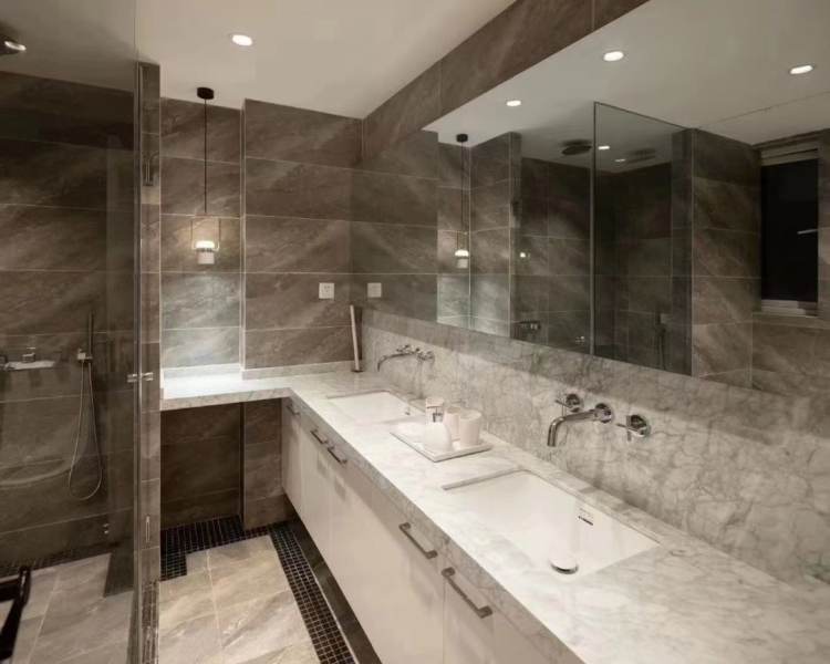 Housing image — Bathroom