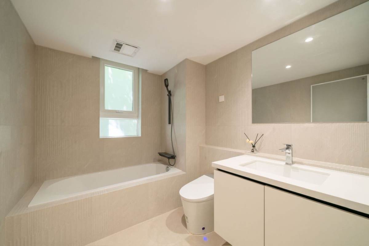 Housing image — Kitchen