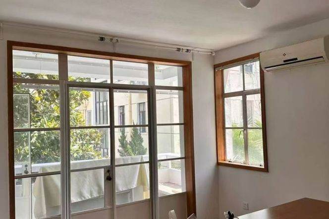 2BR Apartment in Old Xuhui