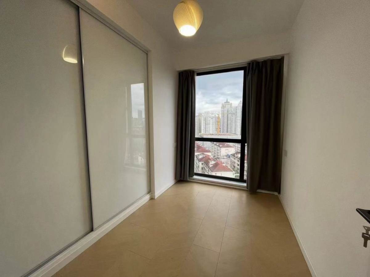 Housing image — Bedroom