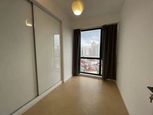 Housing image — Bedroom