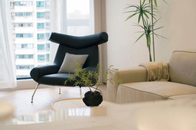 Spacious 2BR Apartment at Brilliant City with Floor-to-Ceiling Windows (L3/L4)