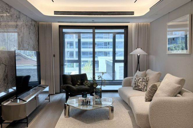 3BR Apartment in Laoximen (L8/L10)