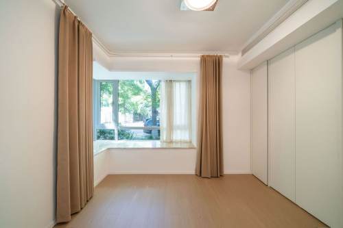 Housing image — Bedroom