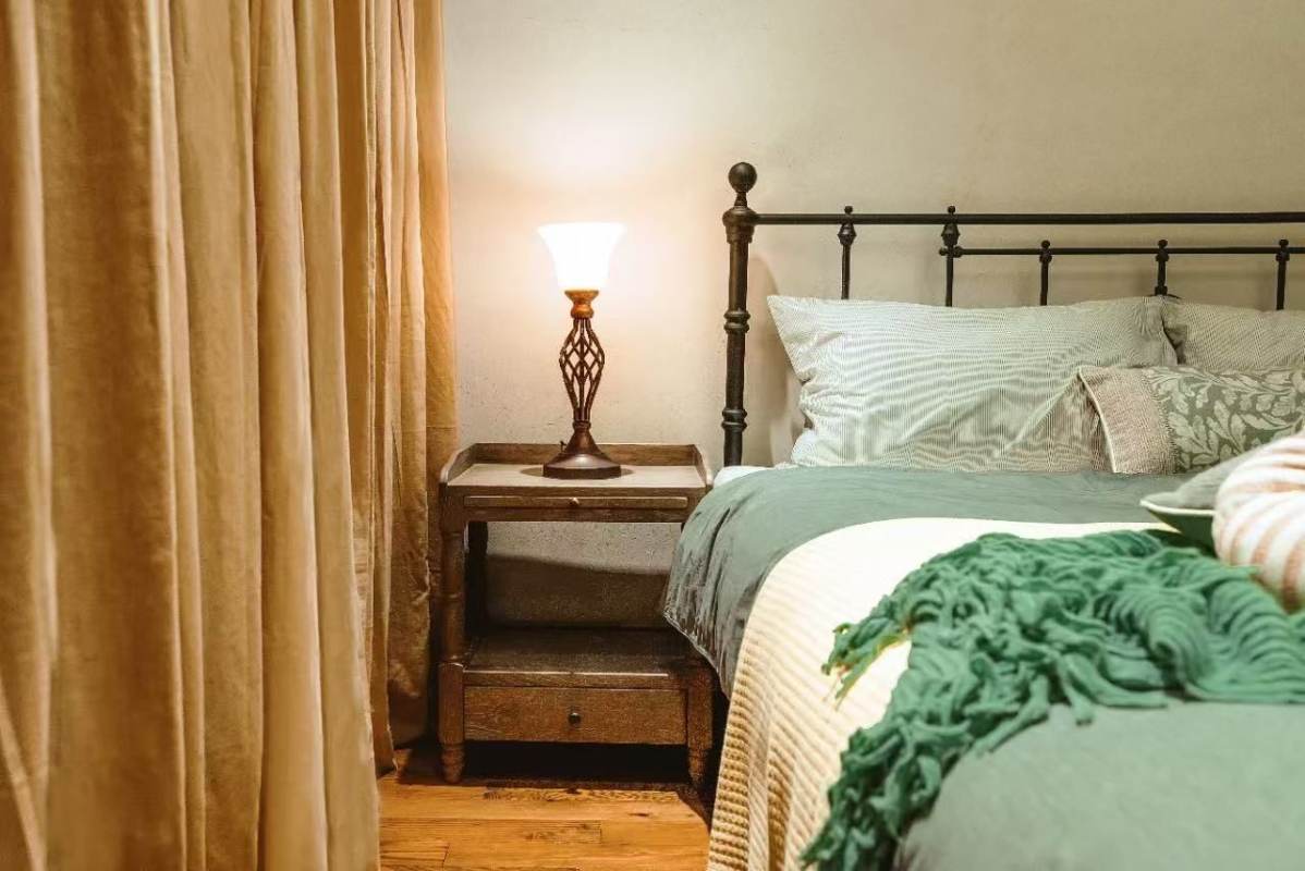 Housing image — Bedroom