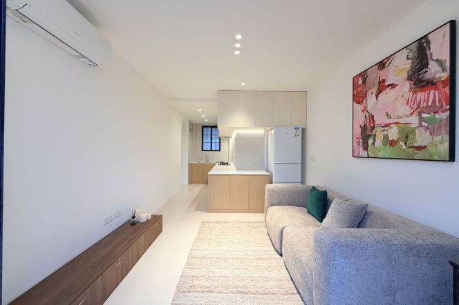 1BR Apartment in Old Xuhui (L1/L10/L12)