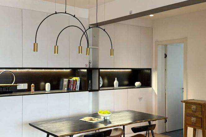2BR Apartment in Jing'an (L14)