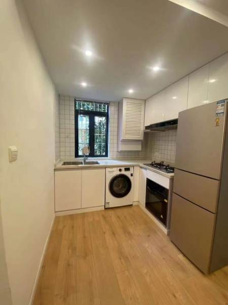 Housing image — Kitchen