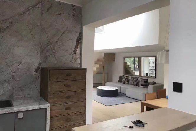 High-Ceiling 3BR Lane House in Old Xuhui with Terrace (L2/L7/L14)