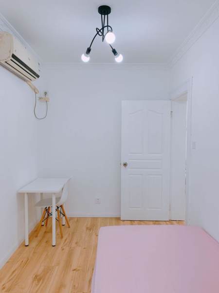 Housing image — Bedroom