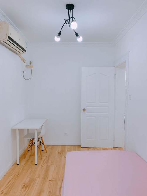 Housing image — Bedroom