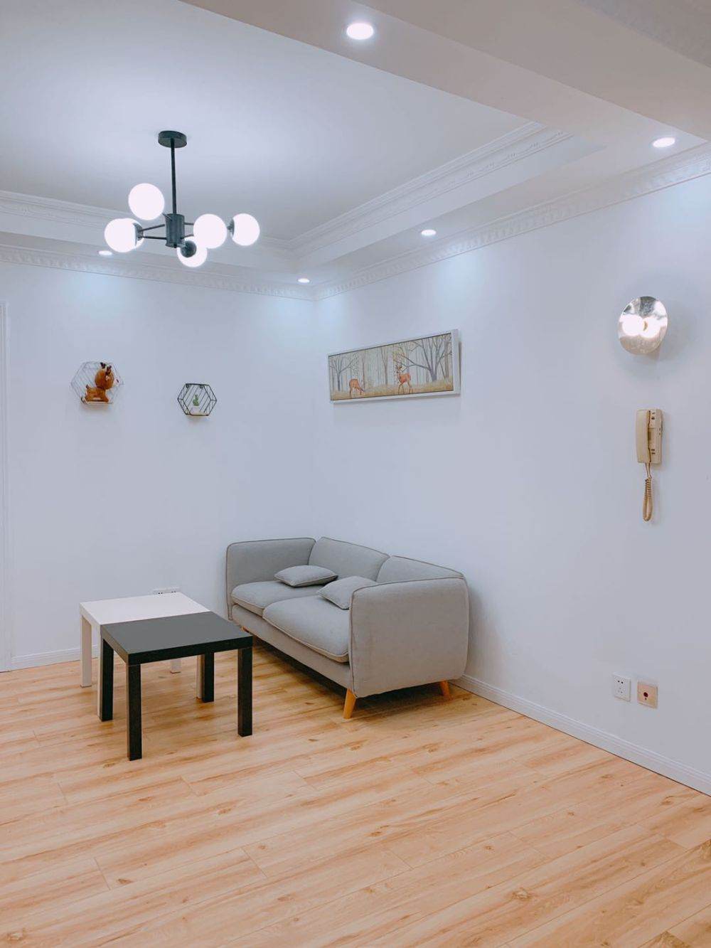Housing image — Living Room