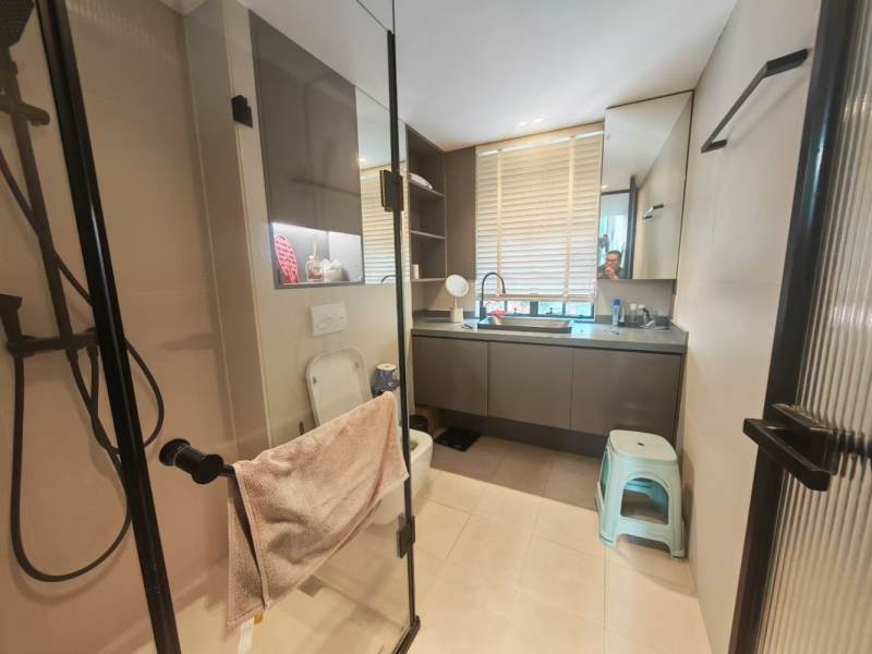 Housing image — Bathroom
