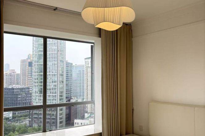 High-Floor Spacious 2BR Apartment near Jiangning Rd Metro (L7/L13)