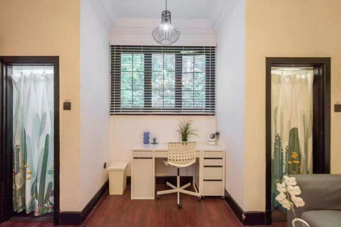 1BR Lane House near Dapuqiao Metro (L9)