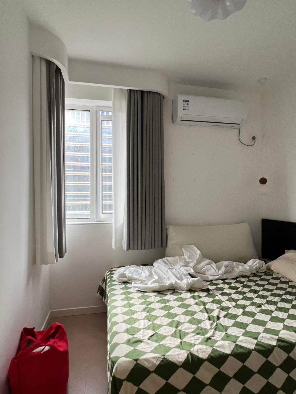 Housing image — Bedroom