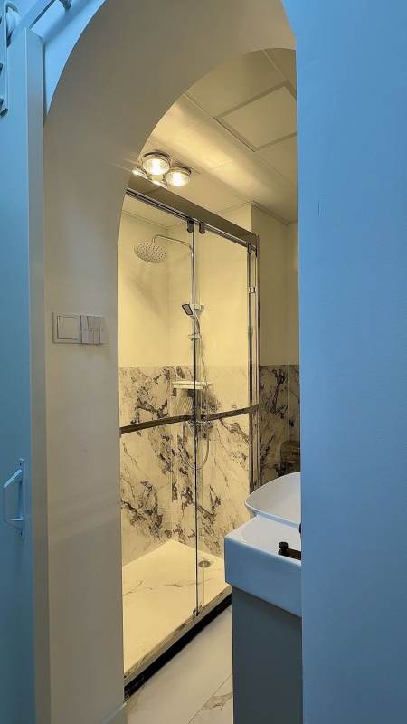Housing image — Bathroom