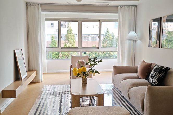 2BR Apartment at One Park Avenue with Green View