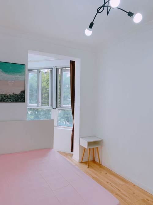 Housing image — Bedroom