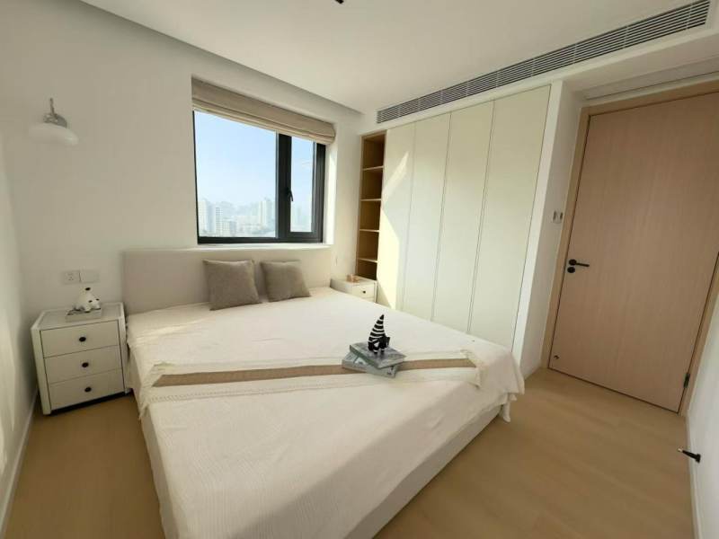 Housing image — Bedroom