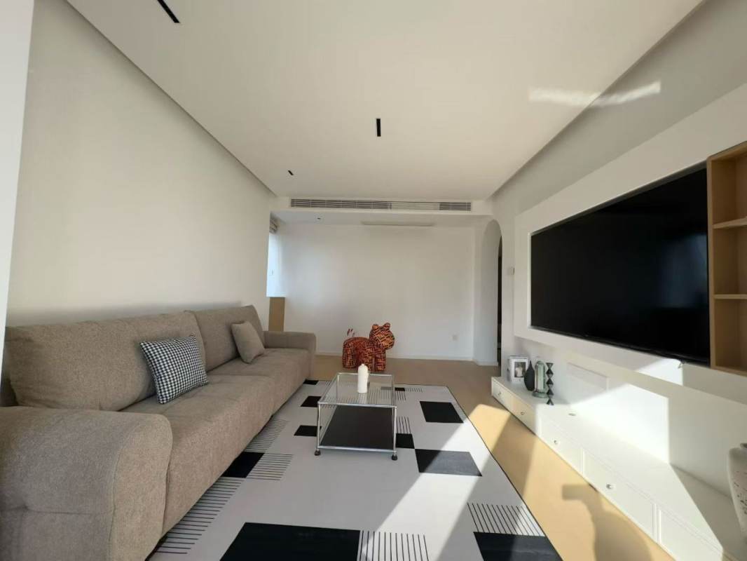 Housing image — Living Room