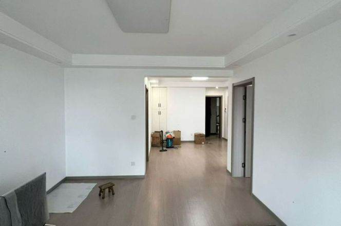 High-Floor 2BR Apartment at Da'an Garden with Floor-to-Ceiling Windows (L13/L14)