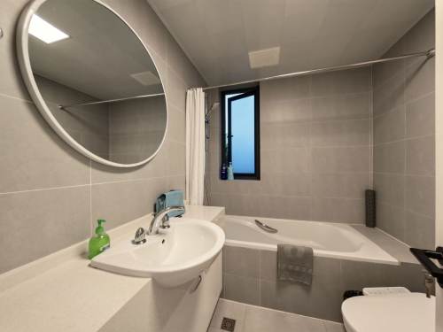 Housing image — Bathroom