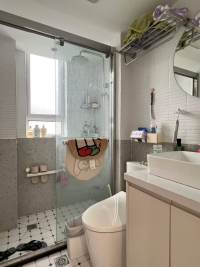 Housing image — Bathroom