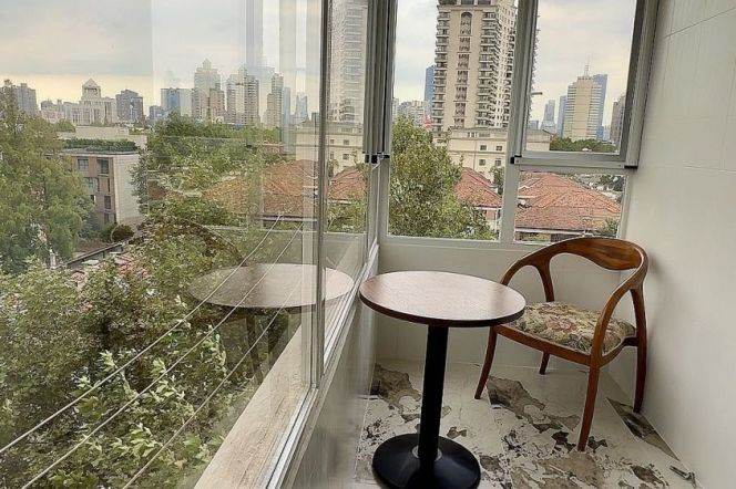 1BR Apartment in Old Xuhui (L1/L7/L9)