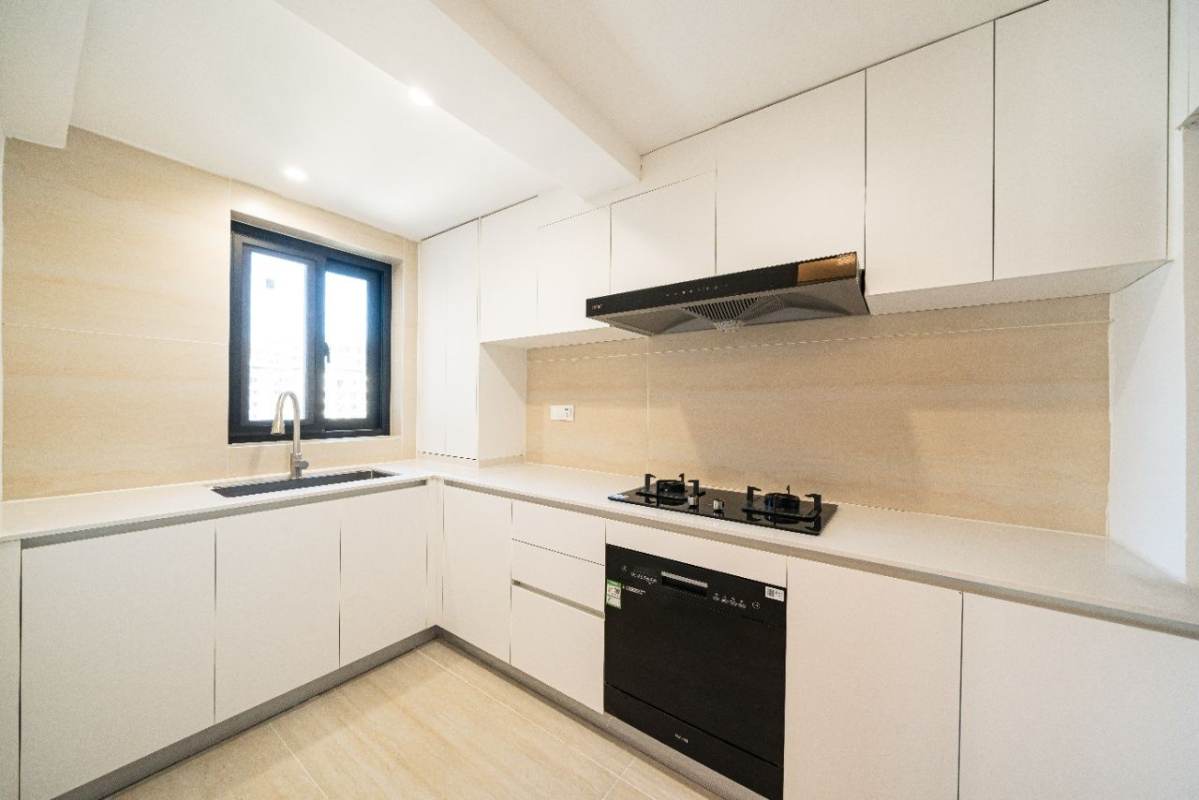 Housing image — Kitchen