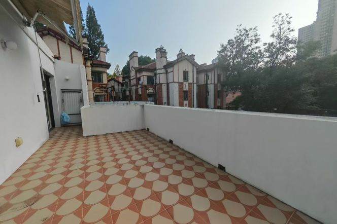 Spacious 2BR Apartment in Old Xuhui with Terrace (L1/L10/L12)