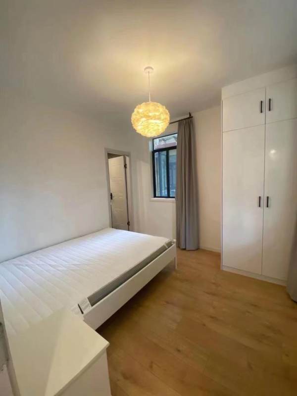 Housing image — Bedroom