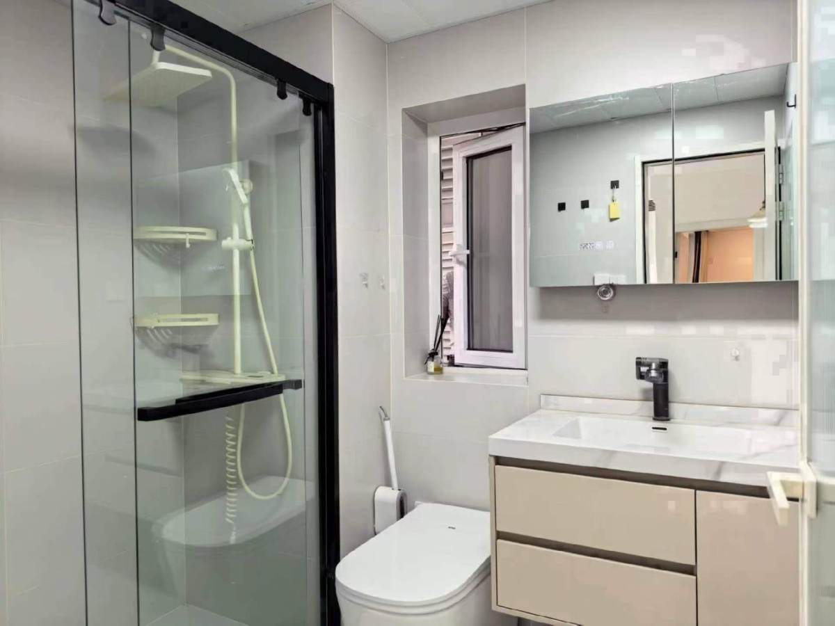 Housing image — Bathroom