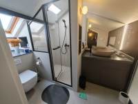 Housing image — Bathroom