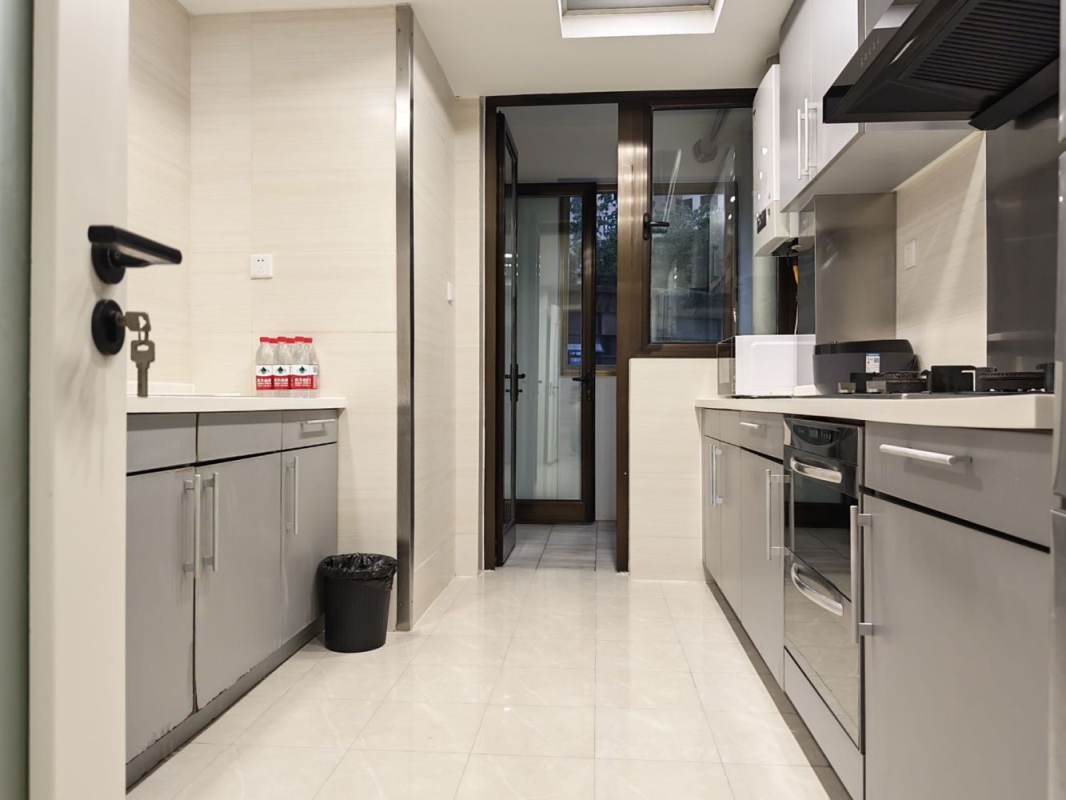 Housing image — Kitchen