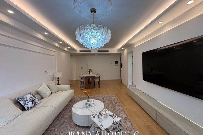 2BR Apartment in Jing'an (L7)