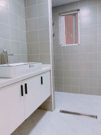 Housing image — Bathroom